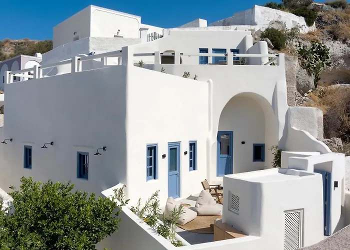 Acave Santorini Suites