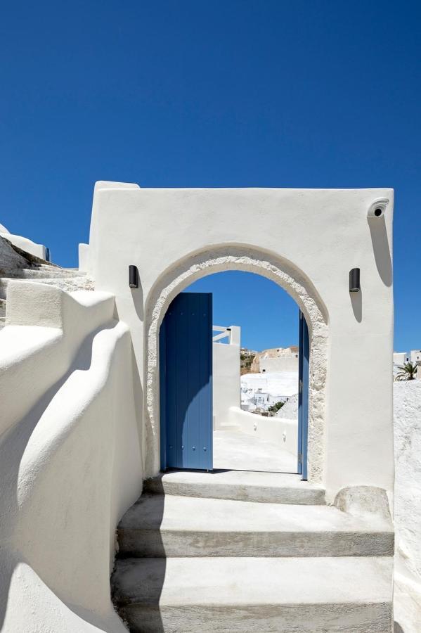 Acave Santorini *