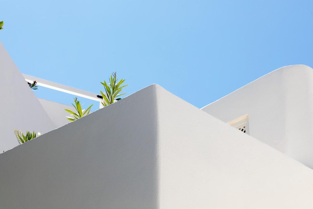 Acave Santorini Apartment