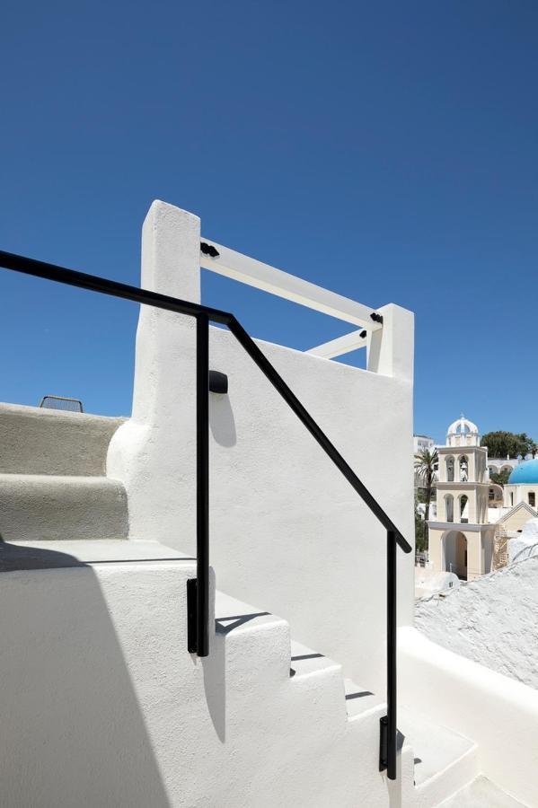 Acave Santorini *