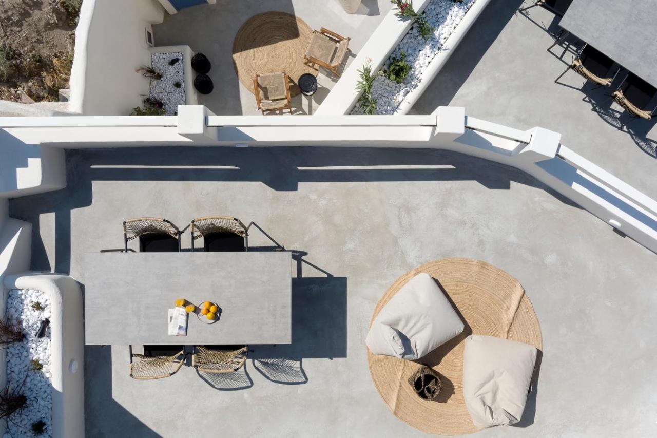 Acave Santorini Apartment